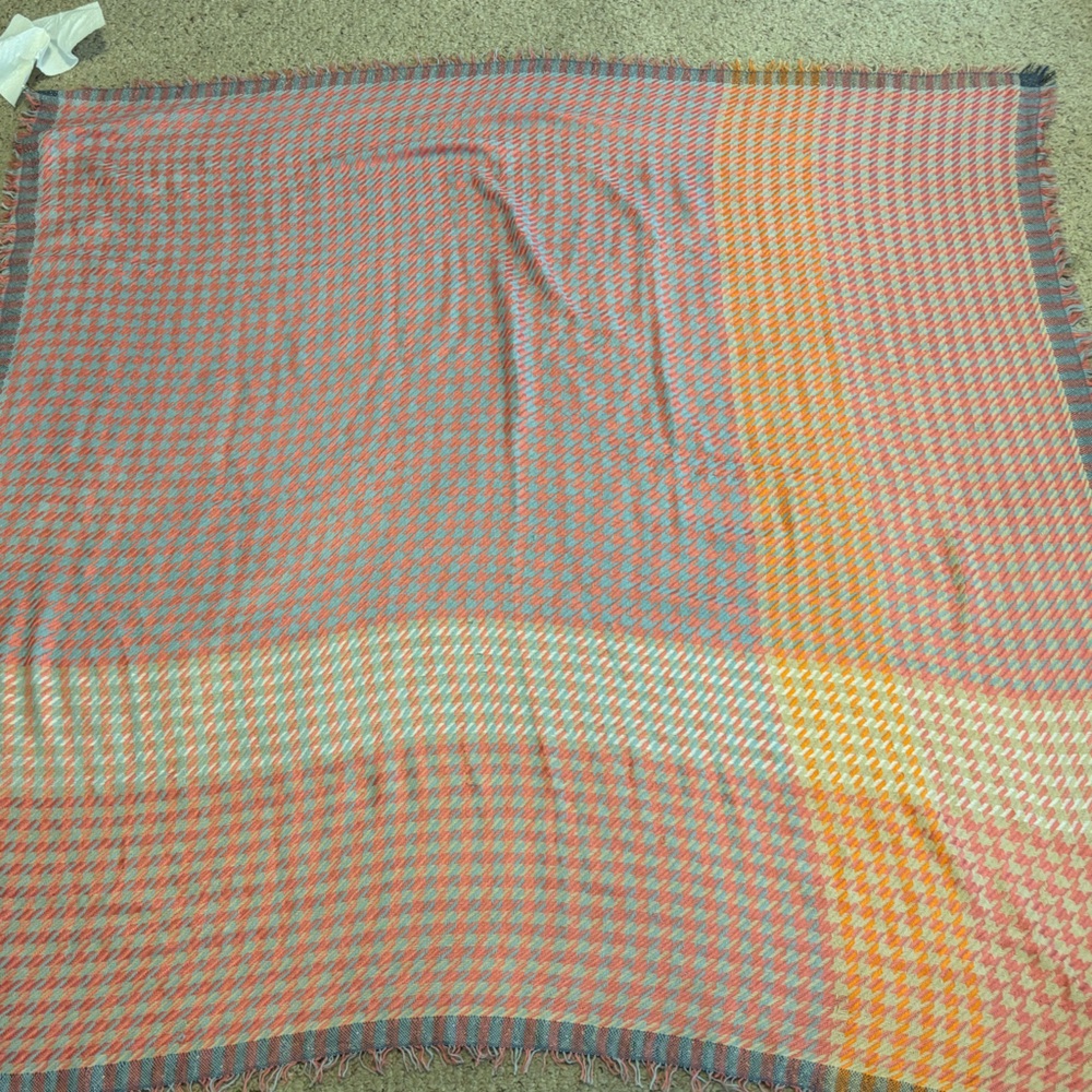 JANE CARR 58x58 PICNIC SCARF WRAP EUC MODAL ACRYLIC VERY NICE PC